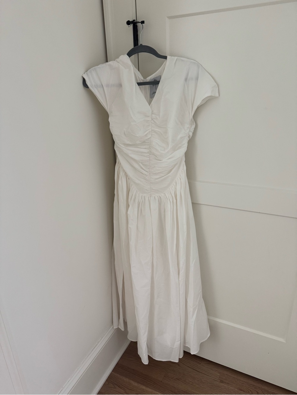 Fushia Shaw Dahlia Dress White - Picture 4 of 5